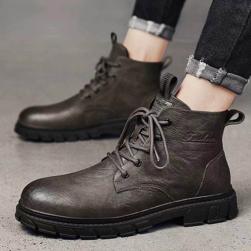 High-top Men's Black Leather Shoes - Image 2